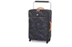 IT Luggage Medium Quilted Camo Suitcase 4 Wheel - Graphite